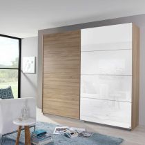 Zweefdeurkast Quatro B226xH210